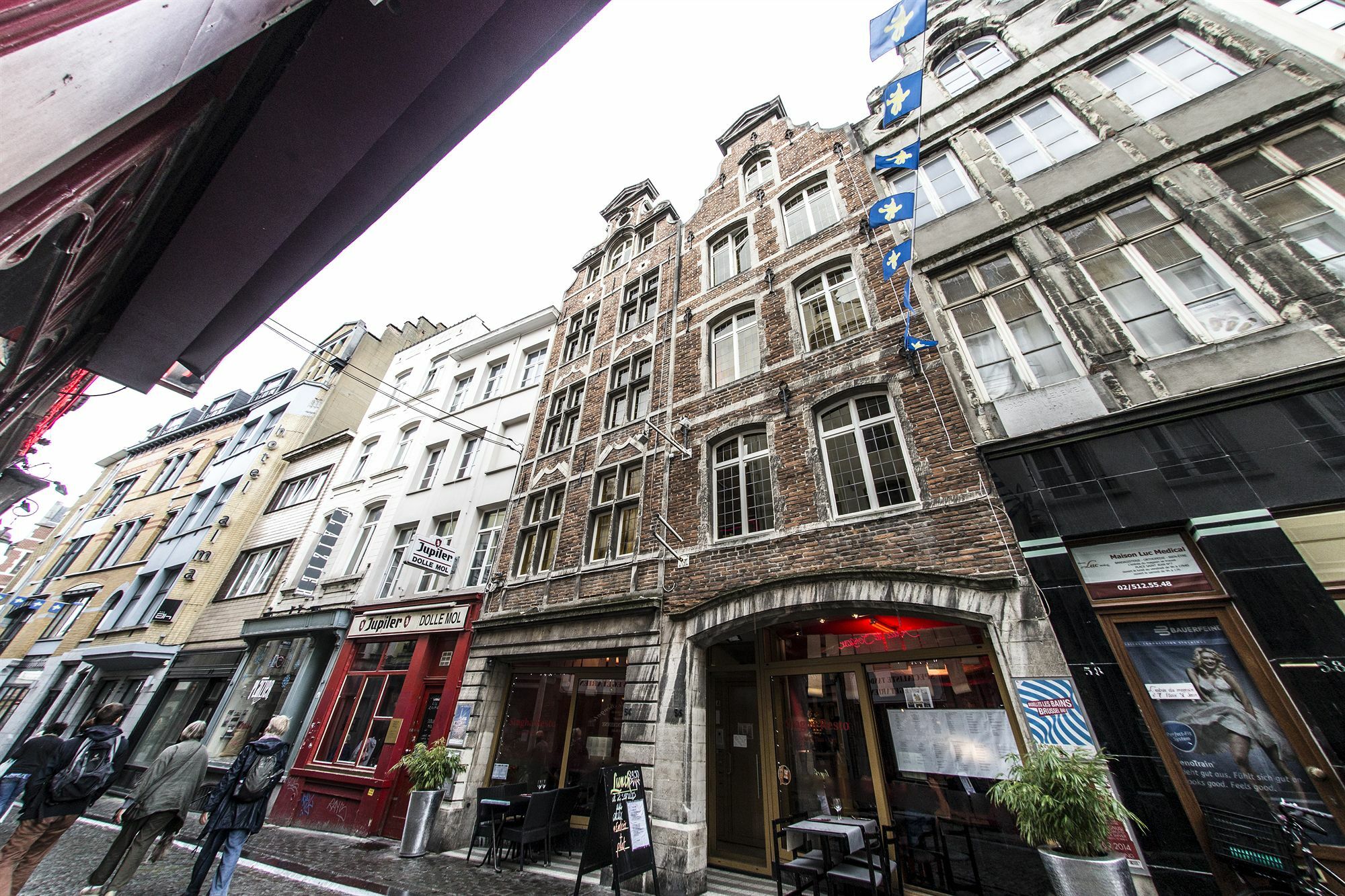 Rentbynight Aparthotel Brussel Bagian luar foto