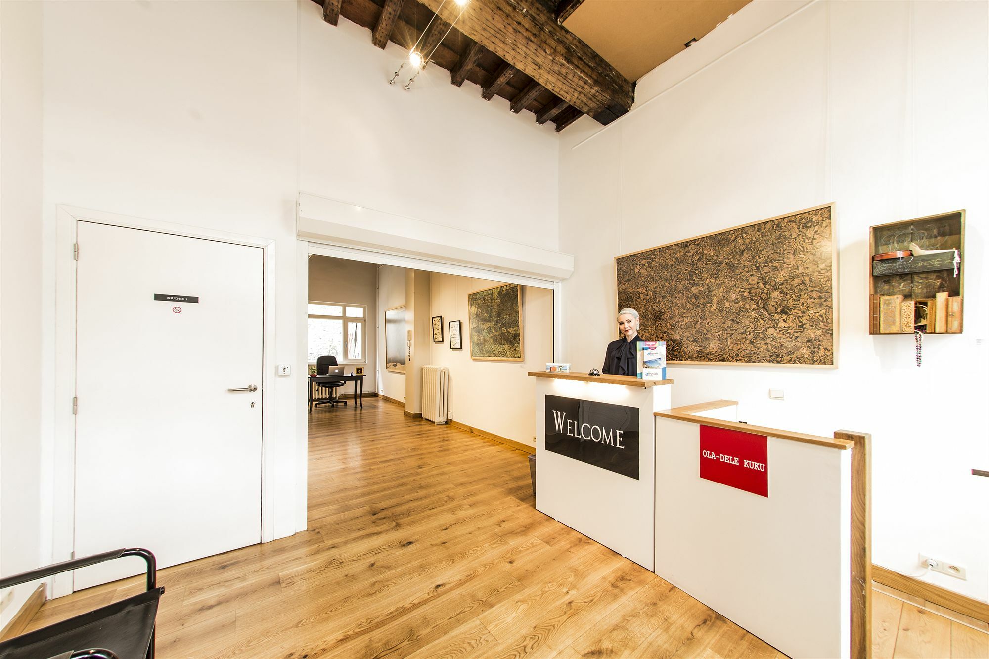 Rentbynight Aparthotel Brussel Bagian luar foto